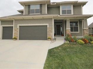 16376 W 163rd Ct, Olathe, KS 66062