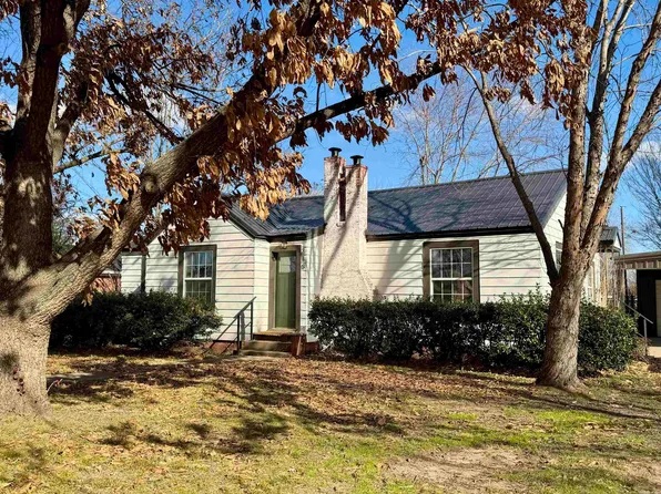 210 S Green St, Clarksville, AR 72830