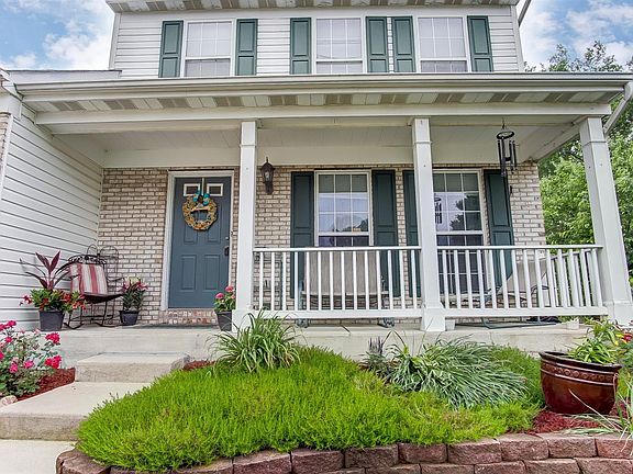 2nd image of 641 Harpwood Dr