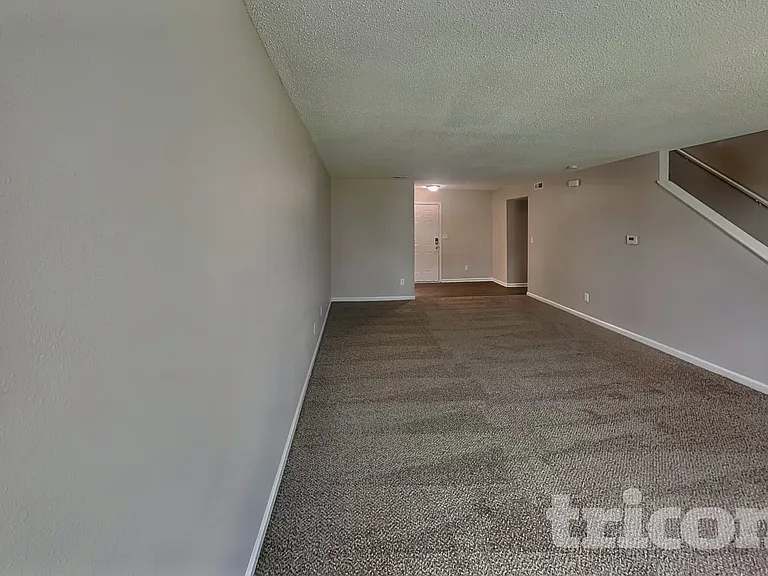 7645 Stockard St — Photo 2