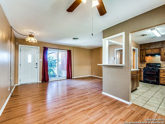 4th image of 342 Haverford Dr