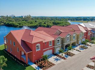 17 Franklin Ct S UNIT B, St Petersburg, FL 33711