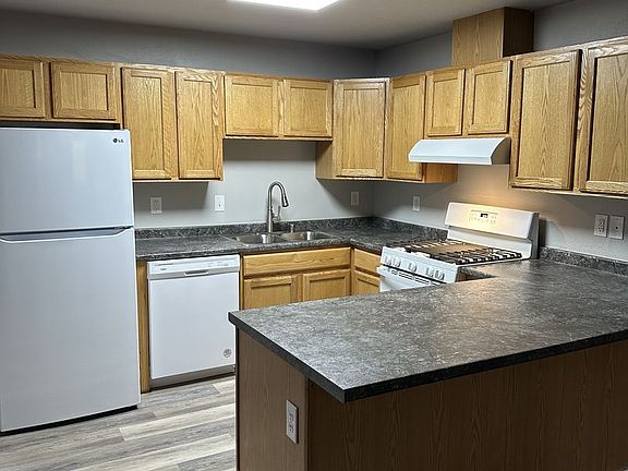 5th image of 1920 N Creekwood Park Cir #6