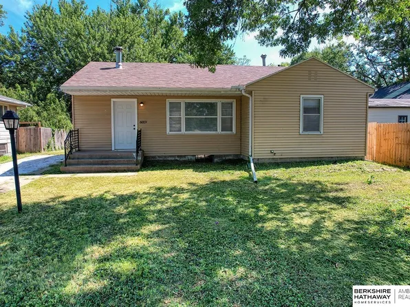 6019 Baldwin Ave, Lincoln, NE 68507