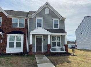 211 Goldenstar Ln, Portsmouth, VA 23701