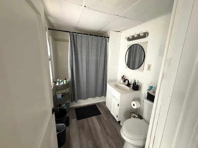 1036 N Winnebago St — Photo 5