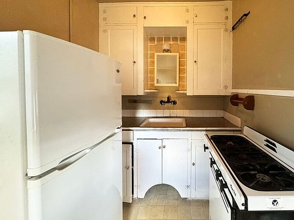 4th image of 527 Monroe St Unit 531-5
