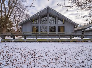 3305 Stringtown Rd, Shirley, IL 61772