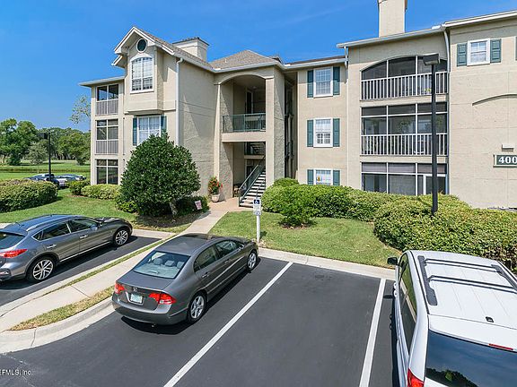 2nd image of 400 Sandiron Cir Unit 424