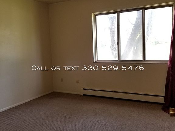 5th image of 488 Zahn Dr APT C
