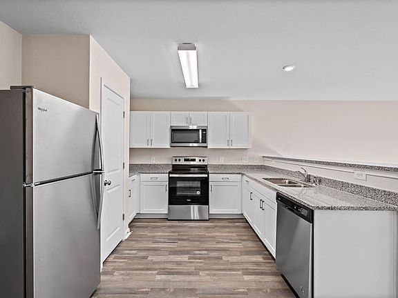 5th image of 14211 Harlequin Dr