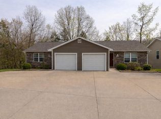 3410 E Saint Charles Rd, Columbia, MO 65201