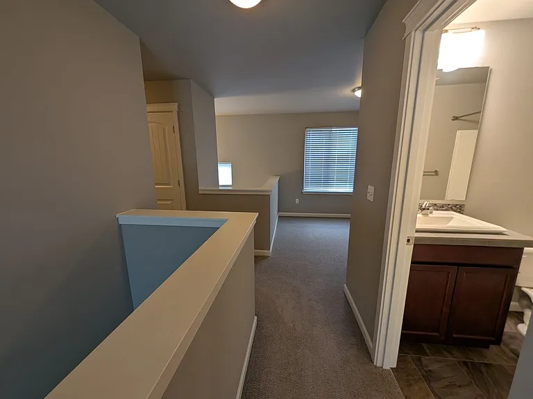 3887 Portside Dr — Photo 37