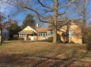 615 4th St, Absecon, NJ 08201