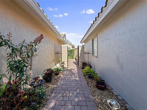 5th image of 8901 Cascades Isle BLVD