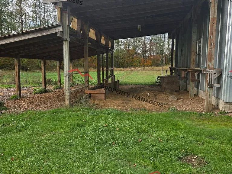738 Gish Rd — Photo 33