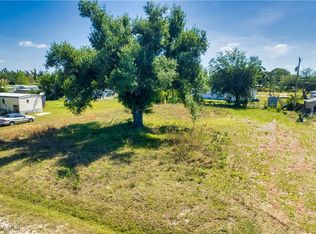 8355 Nault Rd, North Fort Myers, FL 33917