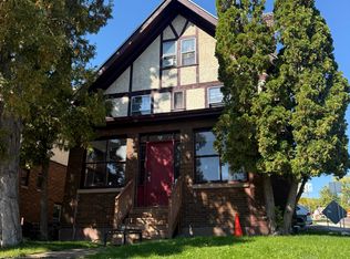 2029 E 4th St, Duluth, MN 55812