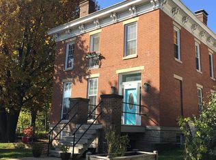 207 S Elm St #3, Champaign, IL