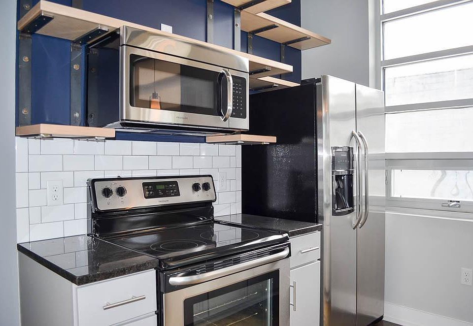 1st image of 1527 W Main St APT 15