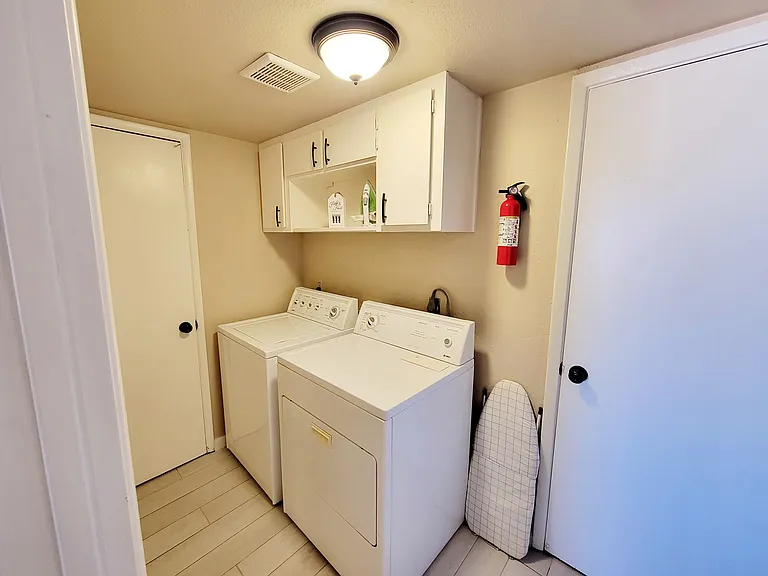 2490 W Yowell Ct #26 — Photo 9