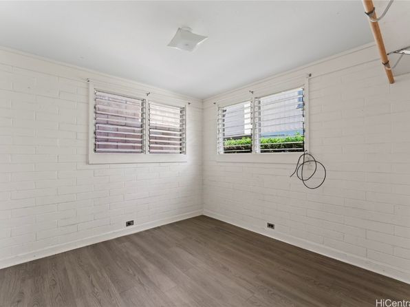 honolulu-hawaii-82510415 picture