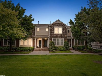 209 Stonebrooke Ct, Royal Oak, MI, 48067
