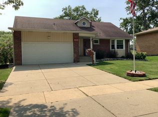 6640 Forestview Dr, Oak Forest, IL 60452