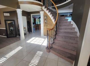 813 Winterpark Blvd, Lees Summit, MO 64081