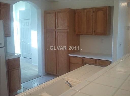 5th image of 1300 Feather Glen Ct