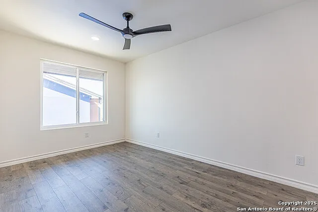 118 Shenandoah #202 — Photo 24