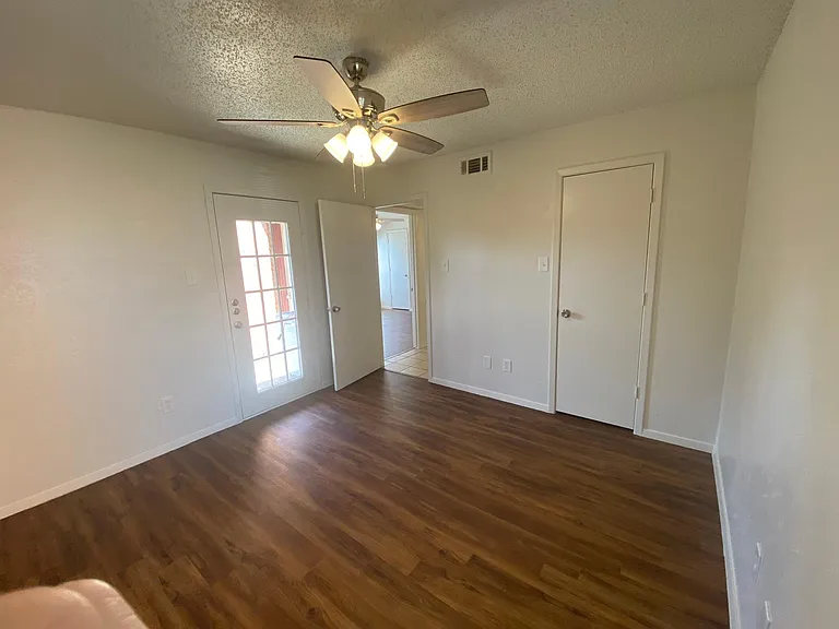 5540 Brookview Ct #A — Photo 17