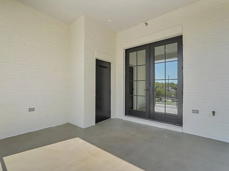 Welcome to The 912 Savannah — Photo 16
