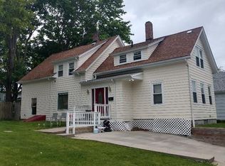 261 Mount Pleasant St, Fall River, MA 02720