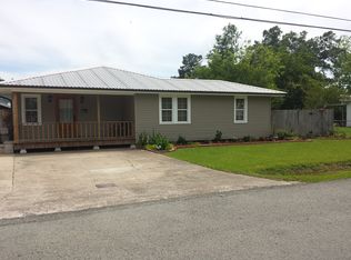 714 Crescent St, Breaux Bridge, LA 70517