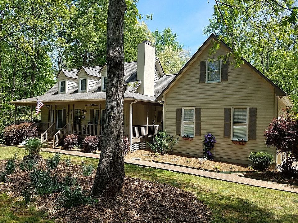 1st image of 349 Plantation Dr