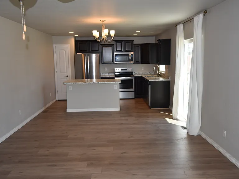 9775 Winding Park Ln — Photo 4