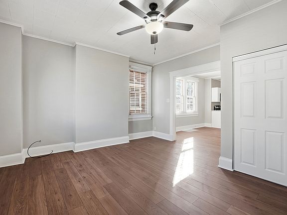 5th image of 2905 Robertson Ave #1