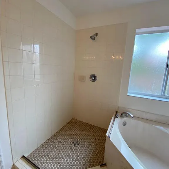 9634 Roundstone Cir — Photo 23