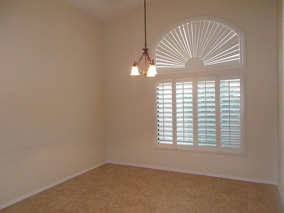 4th image of 6840 E Portia St