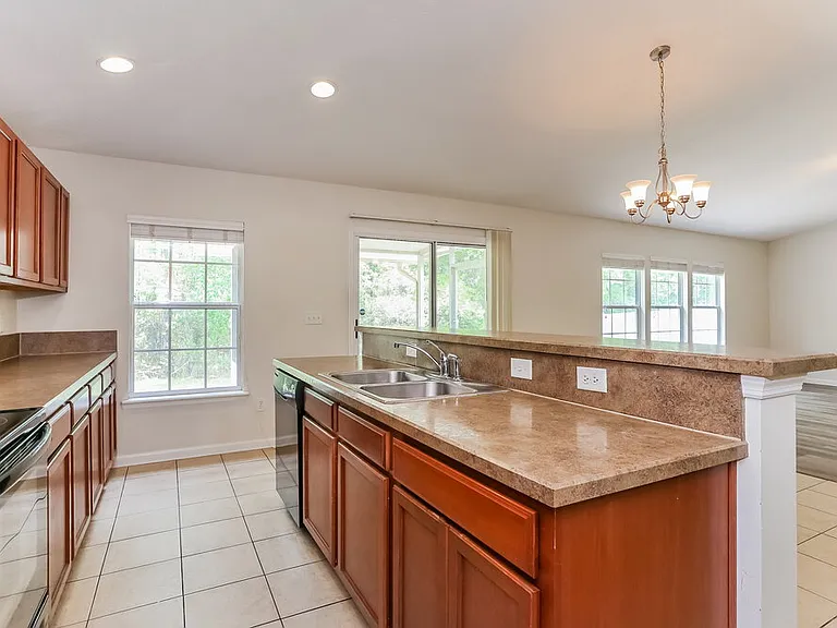 2274 Tyson Lake Dr — Photo 9