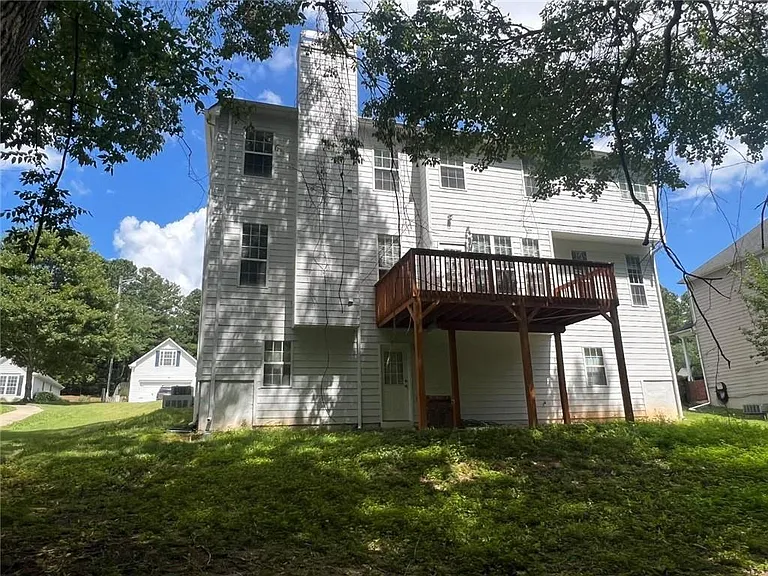 421 Holland Springs Dr — Photo 30