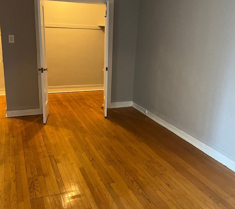 1st image of 2445 E 72nd St APT 209