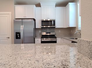 3257 New York Rd, West Sacramento, CA 95691