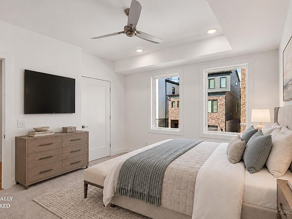 3rd image of 5764 Sanctuary Pl