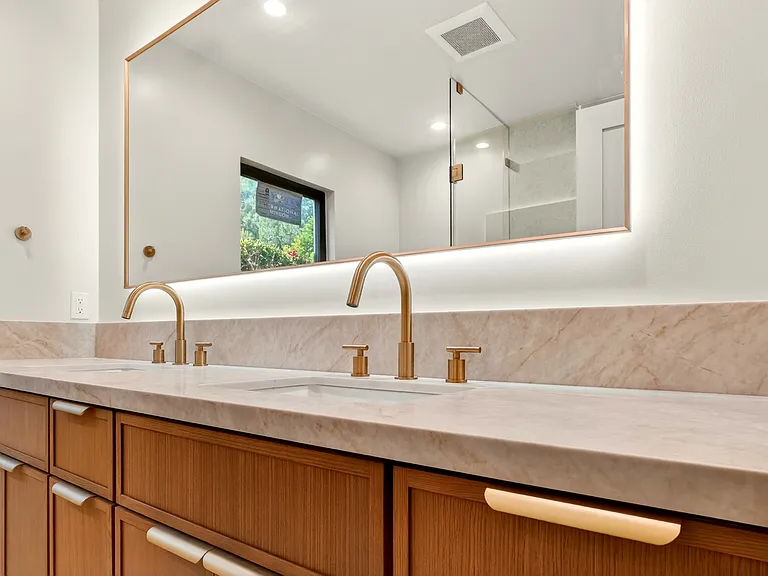 4819 Genesta Ave — Photo 36
