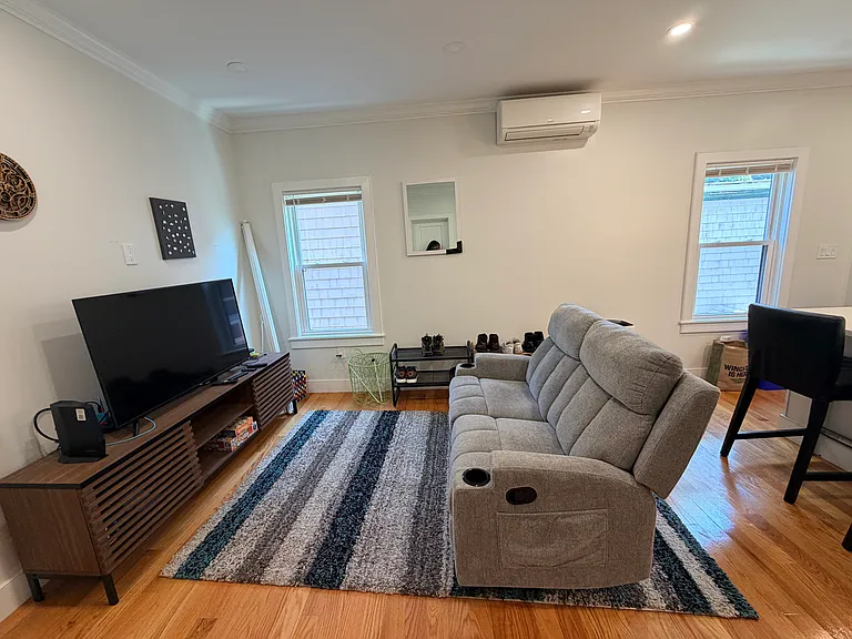 42 Thorndike St #2 — Photo 6
