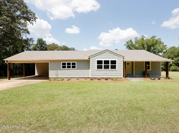 6121 Gibson Rd, McComb, MS 39648