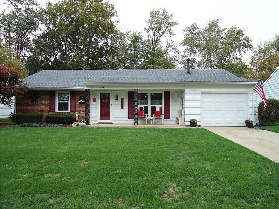 1st image of 1024 Cambridge Dr