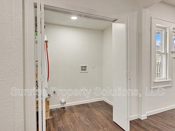 5th image of 1704 NW 32nd St